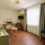 Hotel Kleine Glueck - Adults Only 3*