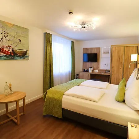 Hotel Kleine Glueck - Adults Only 3*