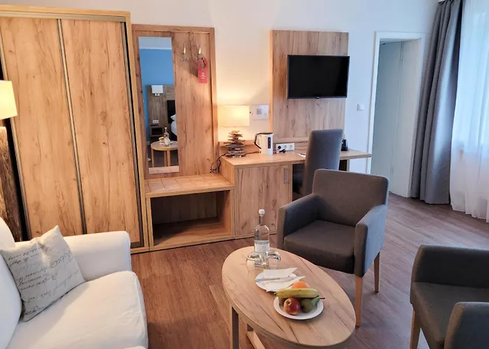 Hotel Kleine Glueck - Adults Only